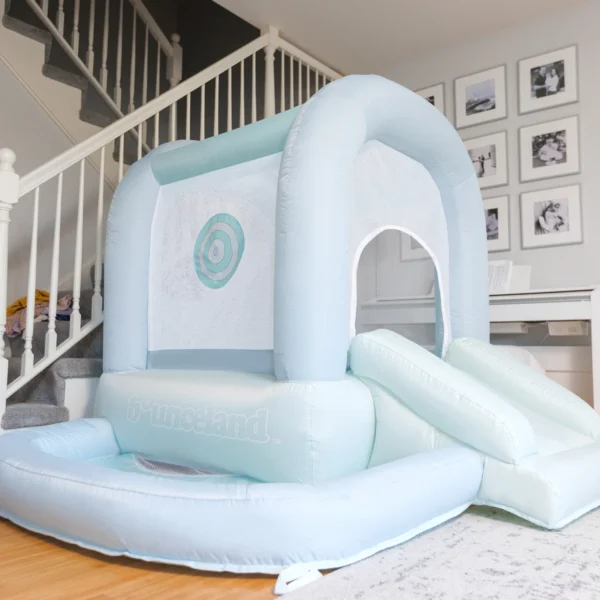 Mini Bouncer Mist with ball pit